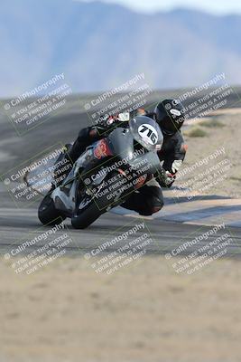 media/Nov-16-2025-Race Pace (Sun) [[8c5fa54630]]/Verified Riders/8-Turn 12 (120pm)/